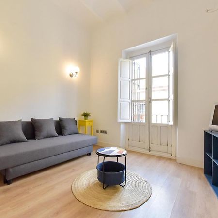 New! Bohemian Center Apartment Sevilla Bagian luar foto